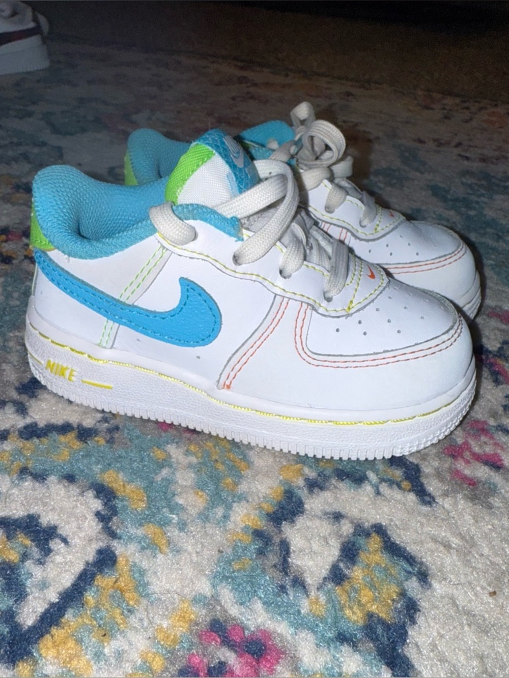 Nike Force 1 Sneaker White Blue Red Green Baby Athletic Shoes Size 5.5
